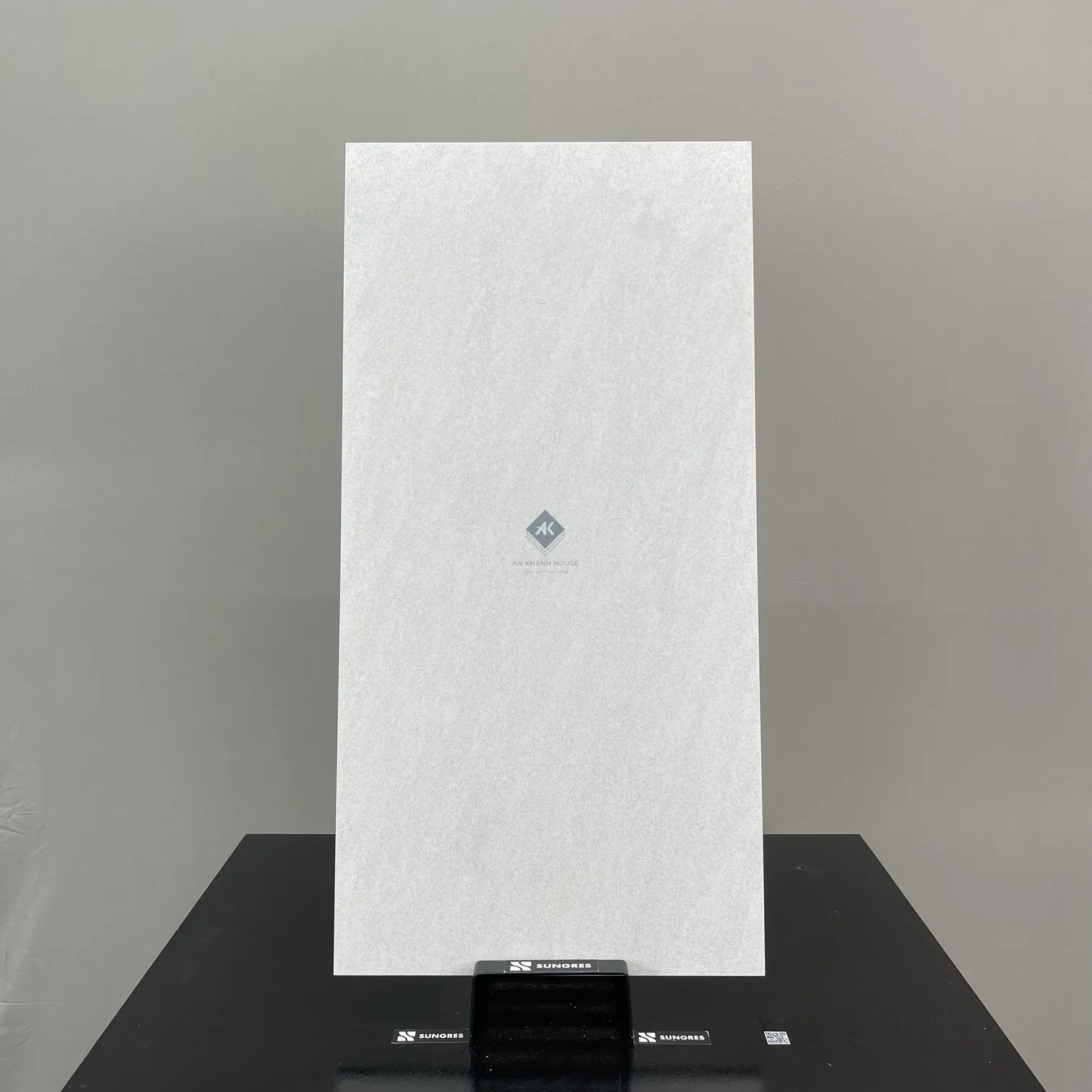 gạch vân đá granite