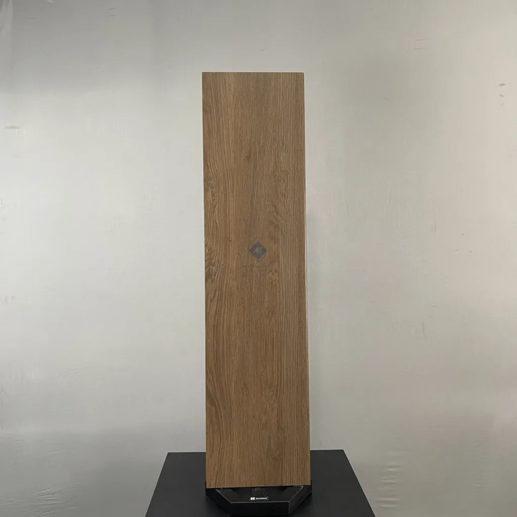 HCMD17.31WO WOOD GẠCH VÂN GỖ