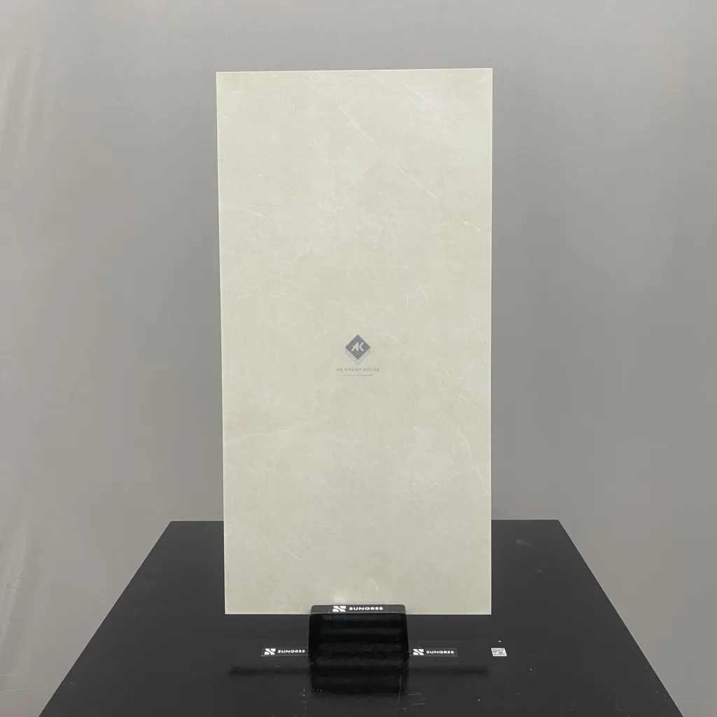 HCMP1.10ST – 30 x 60 cm STONE GẠCH VÂN ĐÁ GRANITE KEM  MỜ TỰ NHIÊN PORCELAIN GỐM SỨ THÂN GẠCH MÀU XÁM
