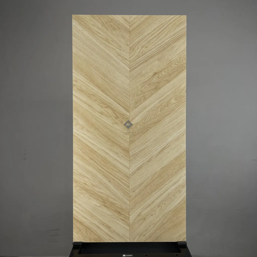 HCMD9.45WO – WOOD GẠCH VÂN GỖ VÀNG MỜ CARVING