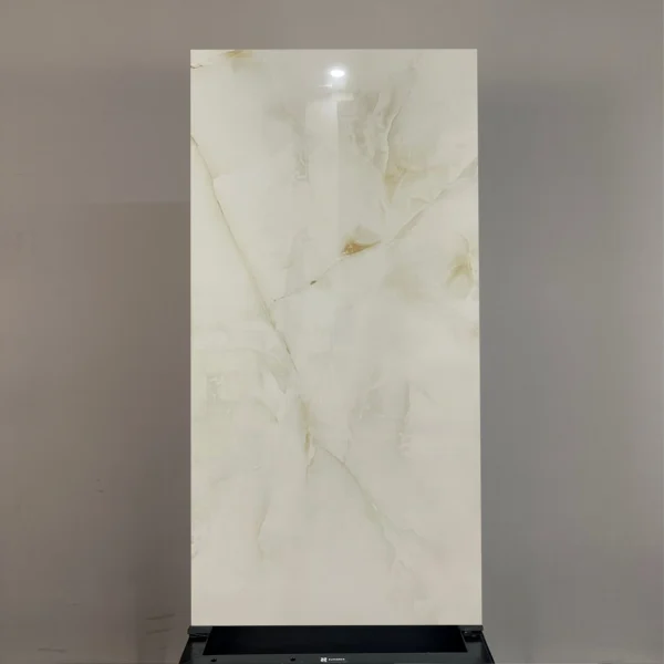 HCMC1.14ST - MARBLE ANTISKY CREMA BÓNG KÍNH